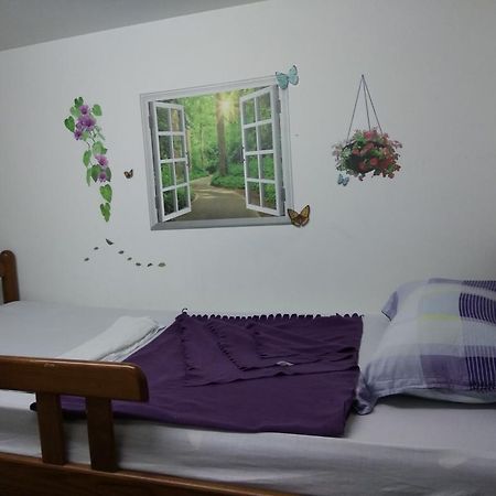 May & May Student Hostel สิงคโปร์ ภายนอก รูปภาพ